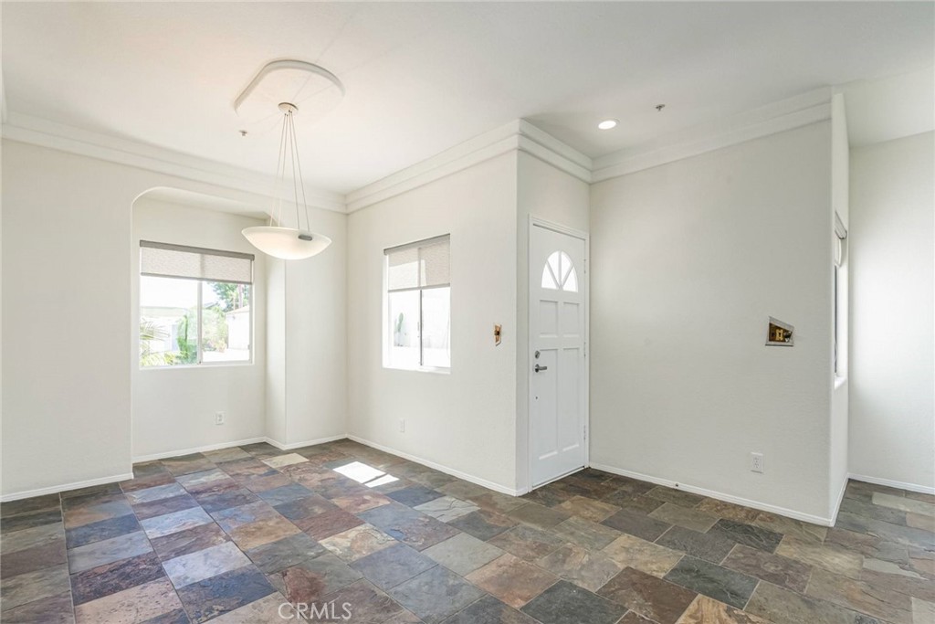 MLS #SB25257120 image #4