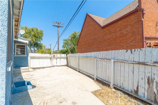 10714 Franklin Avenue, Culver City CA: https://media.crmls.org/medias/291d7b49-4133-4f1f-9375-818bb6342daf.jpg
