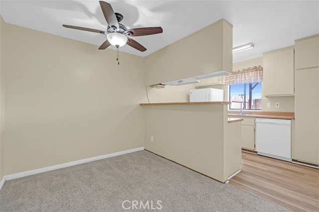 Detail Gallery Image 3 of 50 For 675 S College Ave, Claremont,  CA 91711 - 4 Beds | 3 Baths
