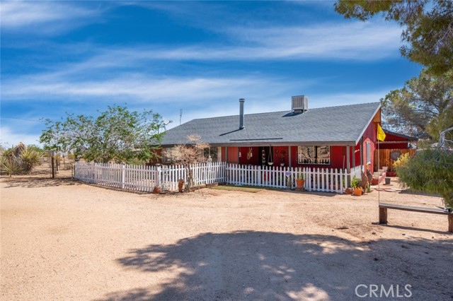 675 Cherokee Trail, Yucca Valley, CA 92284