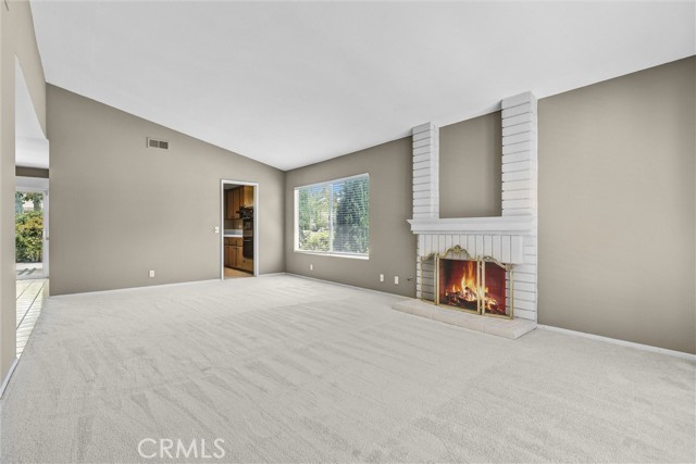 28024 Paseo Alba, San Juan Capistrano CA: https://media.crmls.org/medias/291f89d9-dc04-4f3d-a6cd-ed66a63beffe.jpg