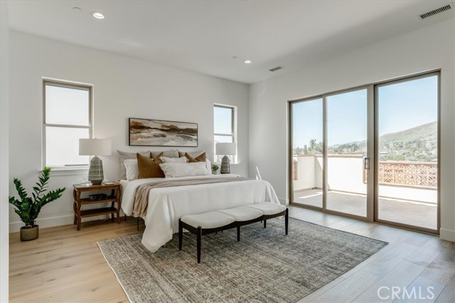 Detail Gallery Image 13 of 21 For 1433 Hansen Ln, San Luis Obispo,  CA 93401 - 4 Beds | 3/1 Baths