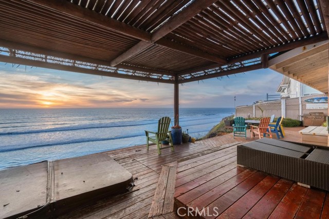 960 Neptune Avenue, Encinitas CA: https://media.crmls.org/medias/2922ad70-5b84-4ae4-aec8-aa5cd8555fc0.jpg
