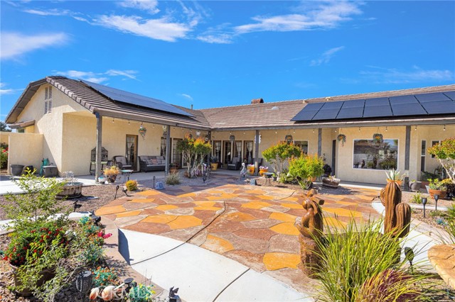 Detail Gallery Image 37 of 56 For 19985 Red Feather, Apple Valley,  CA 92307 - 3 Beds | 2/1 Baths