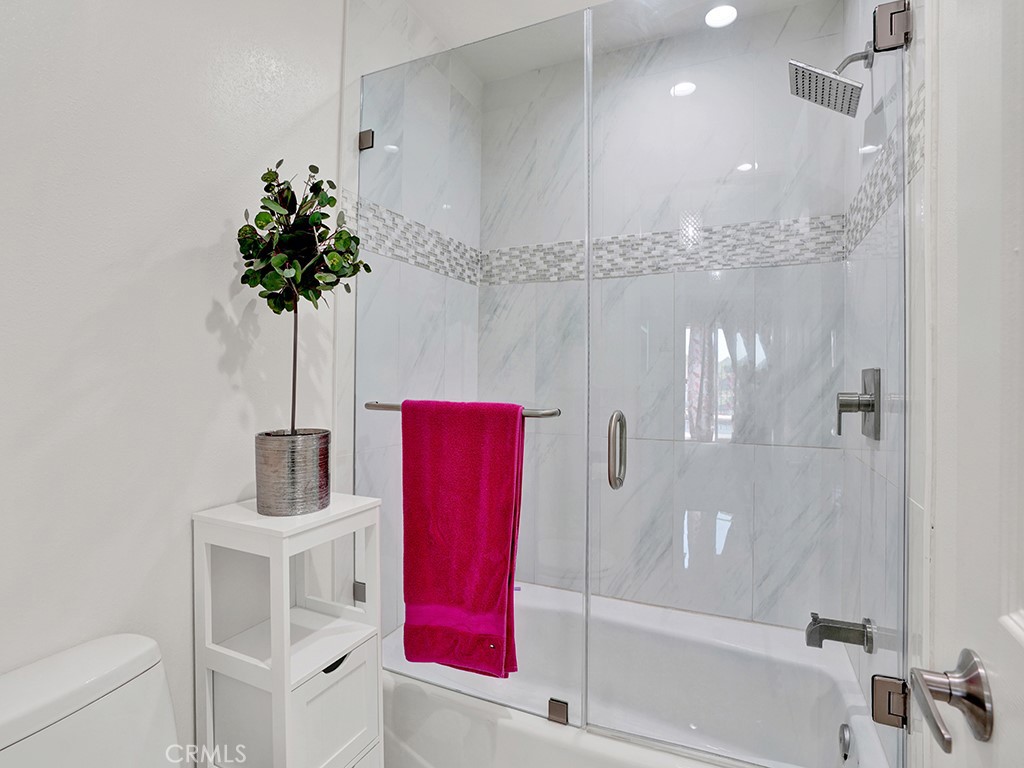 2923a565 A575 407d 9595 95f6bfae9a49