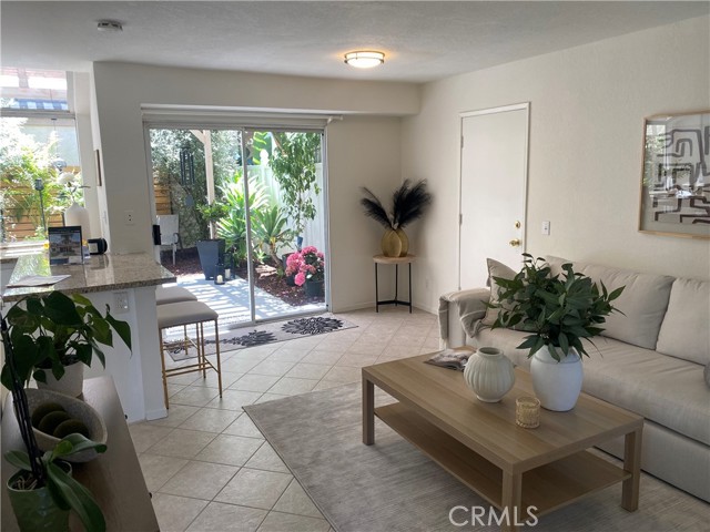 Detail Gallery Image 7 of 38 For 14 Songbird Ln, Aliso Viejo,  CA 92656 - 3 Beds | 2/1 Baths
