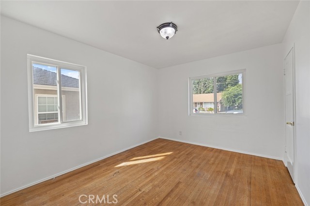 2058 Vancouver Avenue, Monterey Park CA: https://media.crmls.org/medias/2925f3ec-d835-442f-ab54-f7e3e3c342e3.jpg