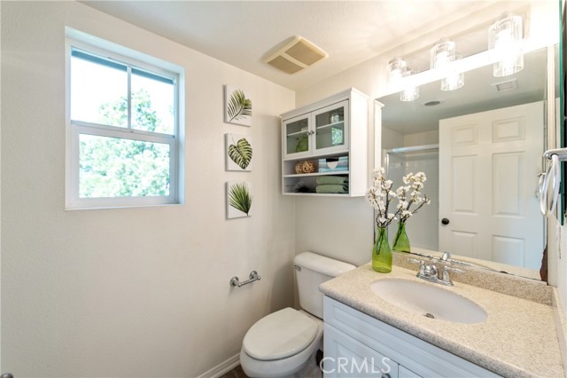 357 Flyers Lane, Tustin CA: https://media.crmls.org/medias/29266cab-b925-4982-835e-47287cd2ec18.jpg