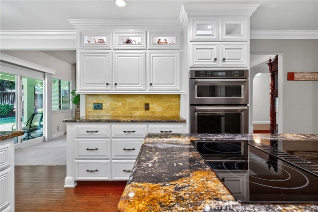 Detail Gallery Image 9 of 15 For 10130 N Heather Dr, Fresno,  CA 93720 - 3 Beds | 2 Baths