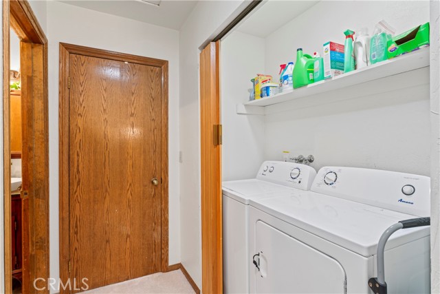 Image 21 of 52 For 27528 Ashwood Lane