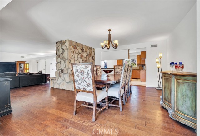 Image 29 of 61 For 4 Silverleaf