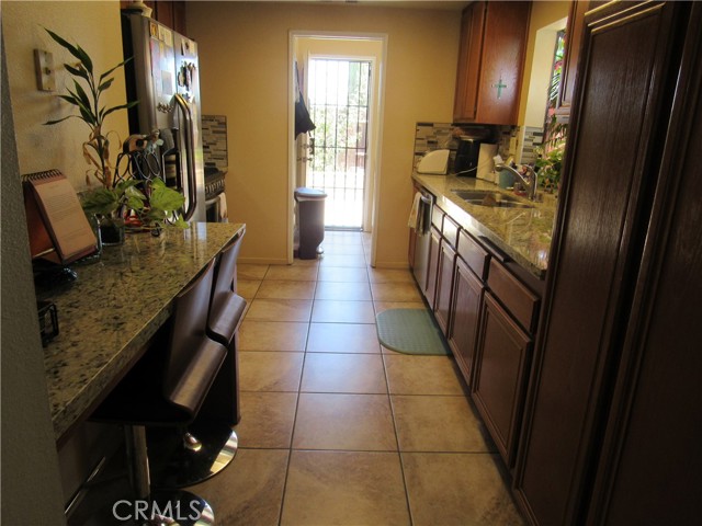 Detail Gallery Image 7 of 45 For 27344 Calle Palo, Menifee,  CA 92586 - 2 Beds | 2 Baths