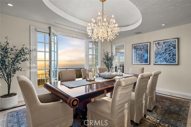 Detail Gallery Image 5 of 38 For 1509 via Castilla, Palos Verdes Estates,  CA 90274 - 5 Beds | 5/1 Baths