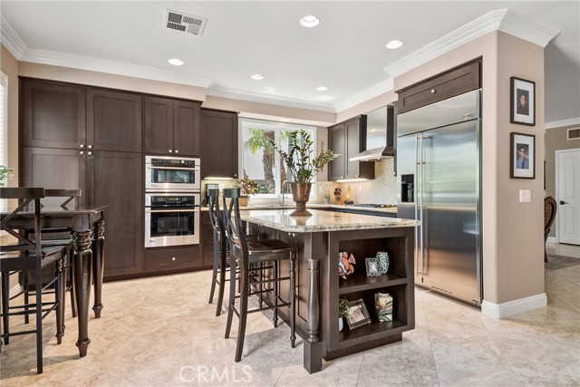 14 San Angelo, Lake Forest photo 17