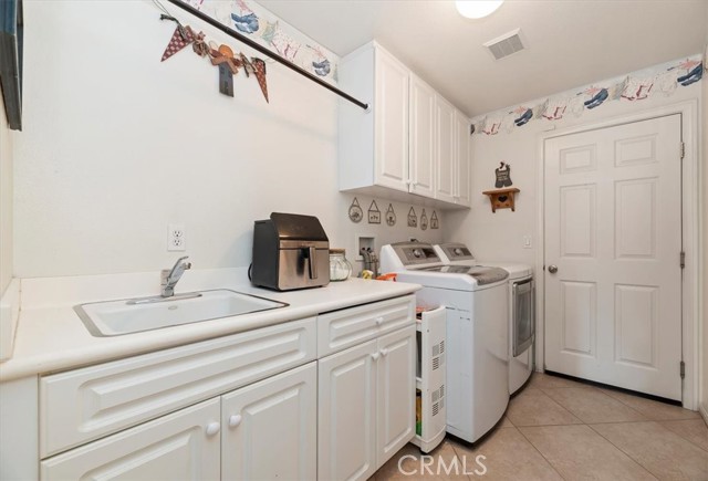 Detail Gallery Image 22 of 46 For 4795 Shasta Blue, Hemet,  CA 92545 - 5 Beds | 3 Baths