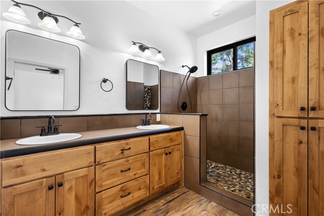 Detail Gallery Image 18 of 37 For 6010 Sunny Ln, Paradise,  CA 95969 - 3 Beds | 2 Baths
