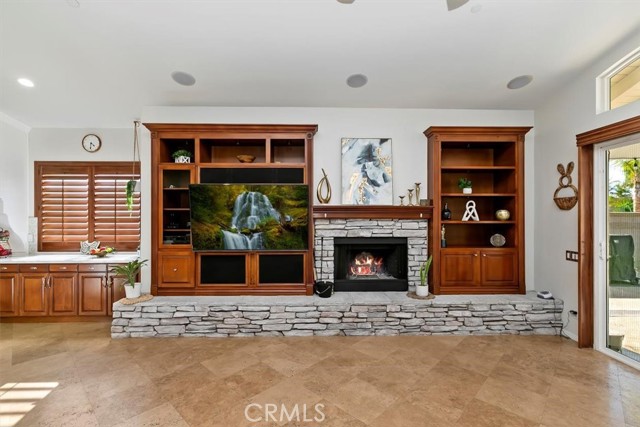 Detail Gallery Image 35 of 72 For 229 Oldenburg Ln, Norco,  CA 92860 - 4 Beds | 3 Baths