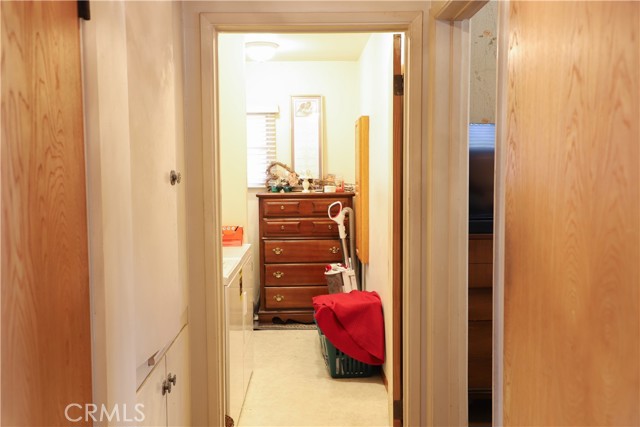 7414 Dinsdale Street, Downey CA: https://media.crmls.org/medias/29288ec3-e327-412a-8c36-a3741405a0e2.jpg