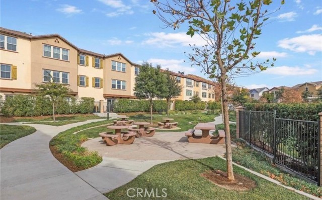 26707 Lexington Lane, Saugus CA: https://media.crmls.org/medias/29292e80-f82d-4964-8cd0-740a6253167c.jpg