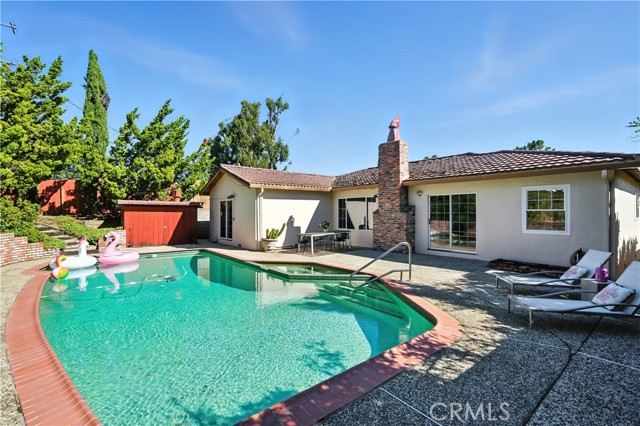 Detail Gallery Image 2 of 27 For 1319 Skyview Dr, Burlingame,  CA 94010 - 3 Beds | 2 Baths