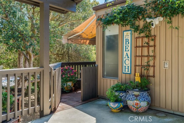 Detail Gallery Image 4 of 60 For 850 Suffolk Street, Cambria,  CA 93428 - 3 Beds | 1/1 Baths