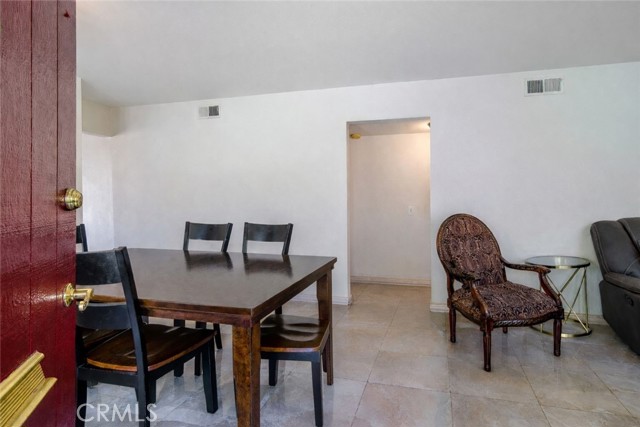 Detail Gallery Image 5 of 30 For 18237 Solano River Ct, Fountain Valley,  CA 92708 - 2 Beds | 2 Baths