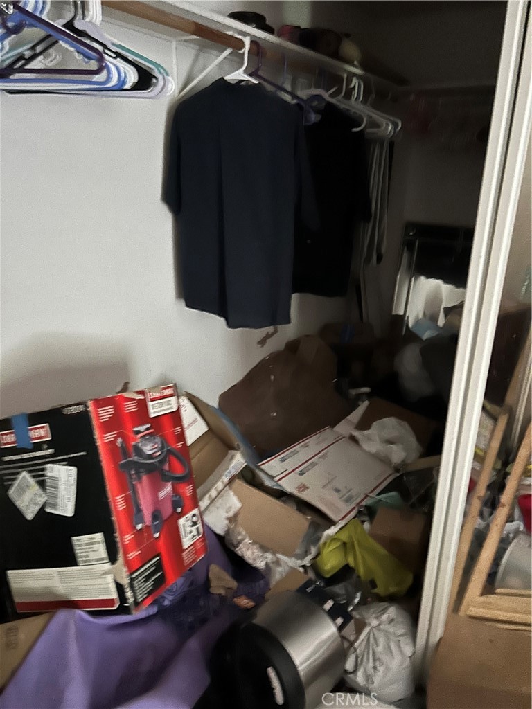 https://media.crmls.org/medias/292a1cf7-9c4b-4cfe-8fa7-58ed499498ec.jpg?preset=X-Large