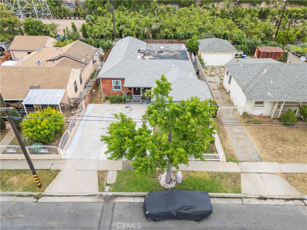 https://media.crmls.org/medias/292c4b9e-a8a9-4927-849e-9ef20c1edc52.jpg?preset=X-Large