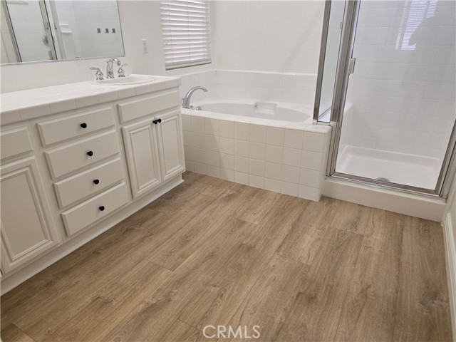 31532 Royal Oaks Drive, Temecula CA: https://media.crmls.org/medias/292c4c2d-7ba4-484b-aed9-def457e8cd4e.jpg