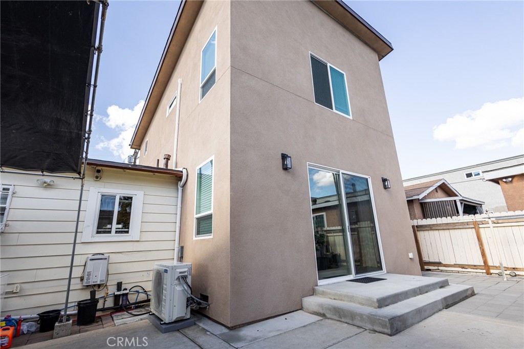 4284 Dwight - photo 4