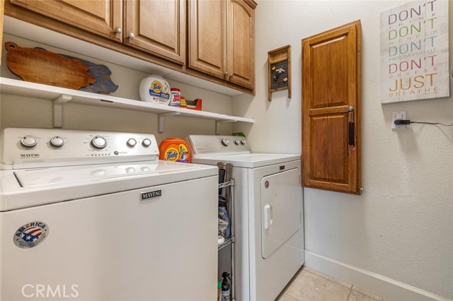 1708 Bandon Court, Oakdale CA: https://media.crmls.org/medias/292d0455-6801-4c7d-b044-1ec374b8239b.jpg
