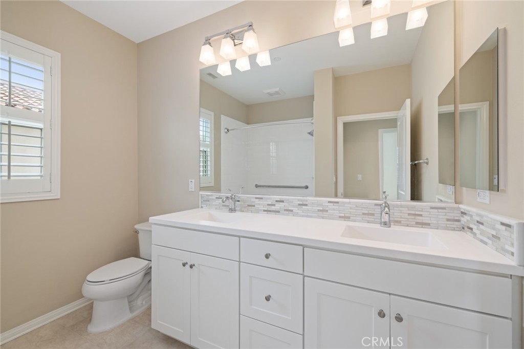 MLS #OC25268470 image #19