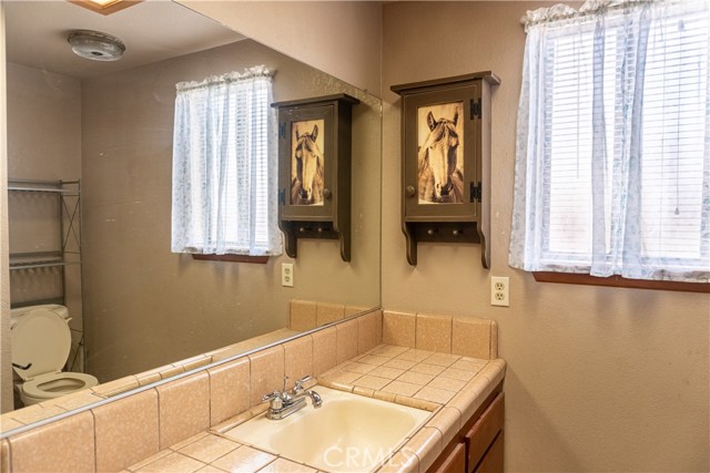 12580 Indian River Drive, Apple Valley CA: https://media.crmls.org/medias/292da346-aead-4594-b447-d454fc1f47e5.jpg