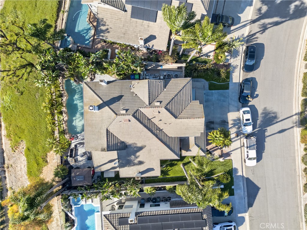 https://media.crmls.org/medias/292f59a3-3dea-465e-b977-9ee3f1821147.jpg?preset=X-Large