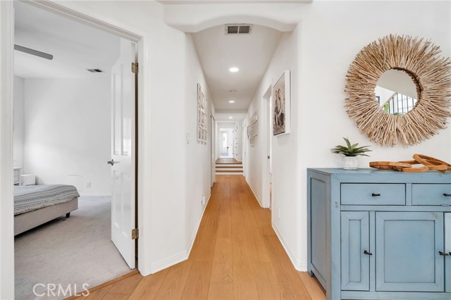 1021 Avenue D, Redondo Beach, California 90277, 4 Bedrooms Bedrooms, 0 ,2 BathroomsBathrooms,Residential,For Sale,Avenue D,0,SB26127548