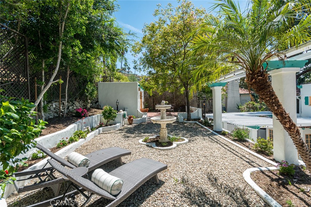 1521 N Columbus Avenue Glendale img 27