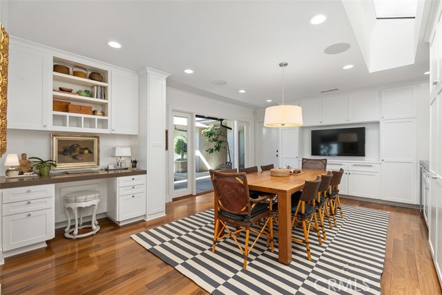 207 Calle Rica, San Clemente CA: https://media.crmls.org/medias/293077e6-6dd0-44c4-9671-63e208d272e2.jpg