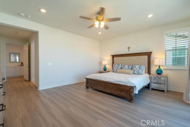 Detail Gallery Image 19 of 52 For 27089 Amber Sky Way, Valencia,  CA 91381 - 3 Beds | 2/1 Baths