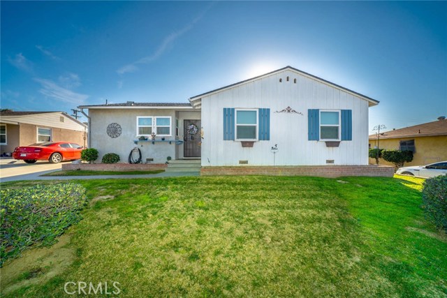 3670 Geary Pl, Riverside, CA 92501