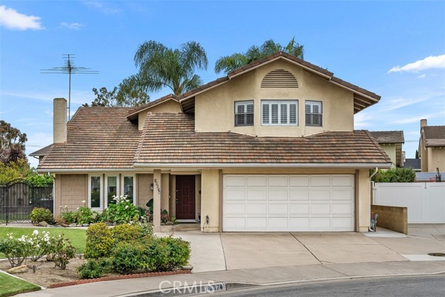 Detail Gallery Image 1 of 55 For 10674 El Morro Cir, Fountain Valley,  CA 92708 - 5 Beds | 4 Baths