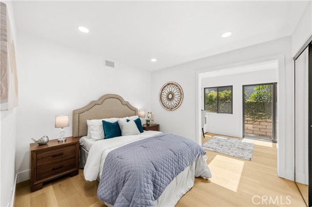 25011 Mammoth Circle, Lake Forest CA: https://media.crmls.org/medias/2934316a-bcb9-44e6-9bbd-da4b88338f9f.jpg