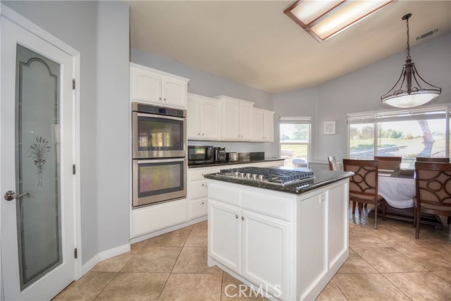 Detail Gallery Image 20 of 74 For 14987 Tournament Dr, Helendale,  CA 92342 - 3 Beds | 2 Baths