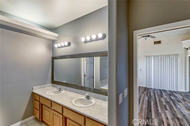 Detail Gallery Image 43 of 60 For 40028 25th, Palmdale,  CA 93551 - 4 Beds | 3 Baths