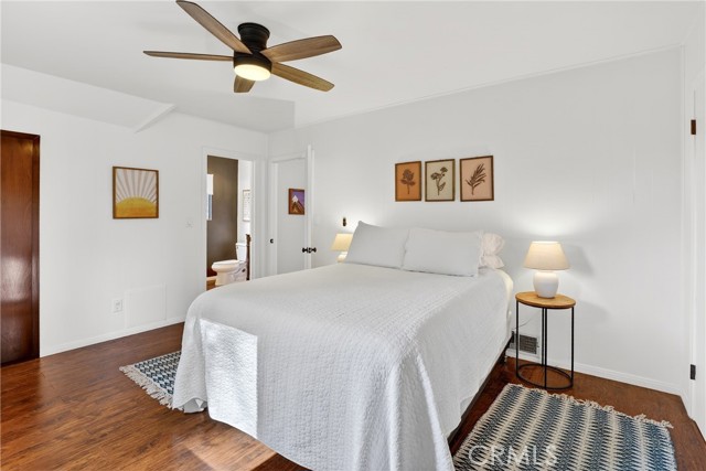 Detail Gallery Image 23 of 40 For 104 Highway 173, Lake Arrowhead,  CA 92352 - 3 Beds | 3 Baths