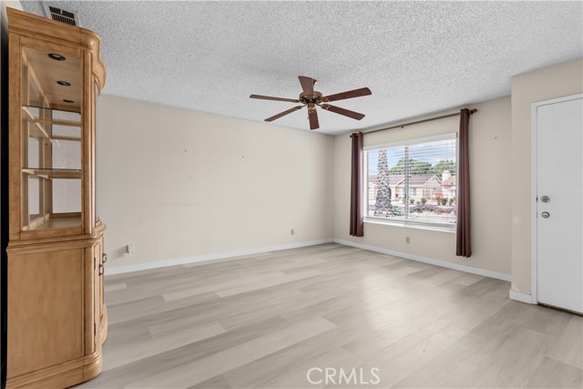2324 El Rancho Circle, Hemet CA: https://media.crmls.org/medias/29368aa0-effb-4764-9cfa-09c0aa0826f9.jpg
