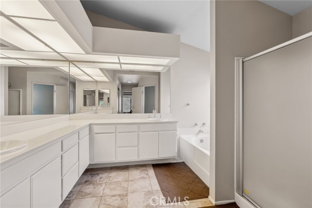 Detail Gallery Image 30 of 40 For 15621 Saul Ct, Canyon Country,  CA 91387 - 4 Beds | 3 Baths