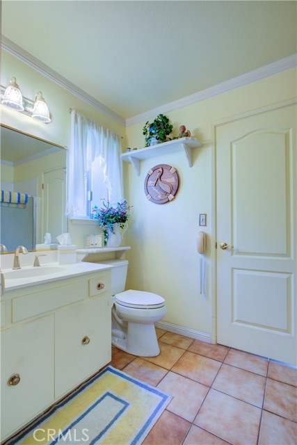 2341 Village Circle Drive, Atwater CA: https://media.crmls.org/medias/293719a3-4b04-4136-8fb2-8f284200ee1a.jpg
