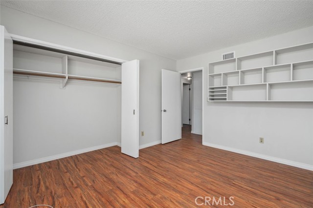 23323 Ostronic Place photo 14