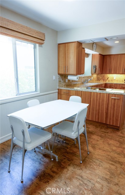 Detail Gallery Image 35 of 45 For 10781 Lindbrook Dr, Los Angeles,  CA 90024 - 4 Beds | 3/1 Baths