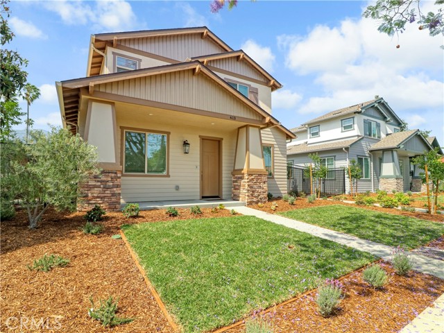 Detail Gallery Image 3 of 44 For 613 E Walnut Ave, Monrovia,  CA 91016 - 3 Beds | 3 Baths